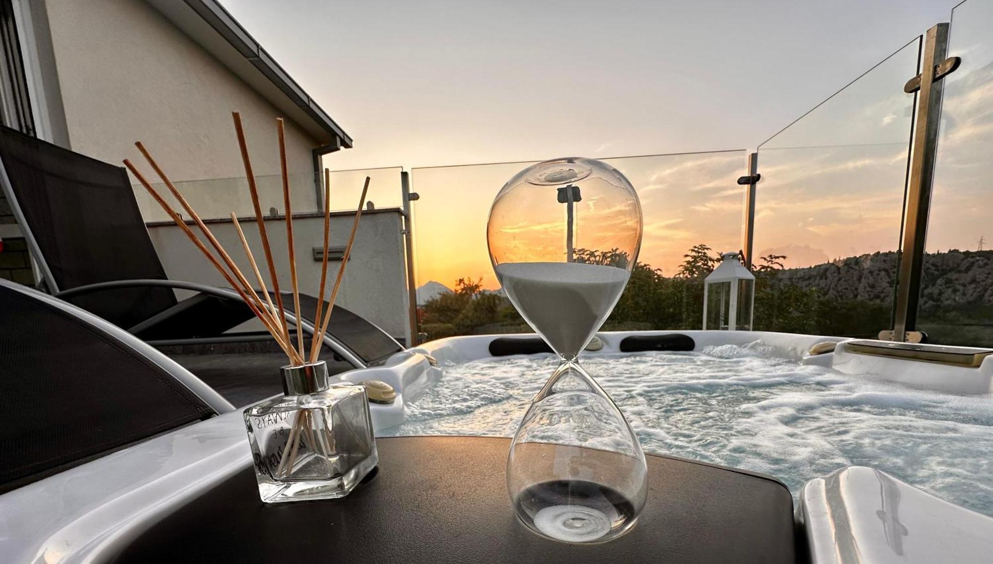 Summer House Nika With Jacuzzi Slime المظهر الخارجي الصورة